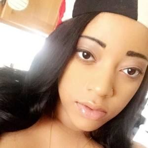 Meet your Posher, Kristiena